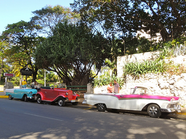 Kuba Stari auti u Havani