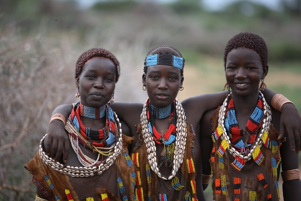 Žene plemena Karo