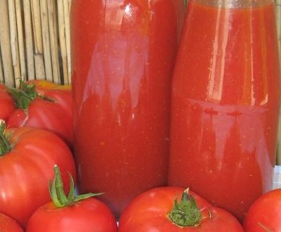 Svježa i ukuhana rajčica