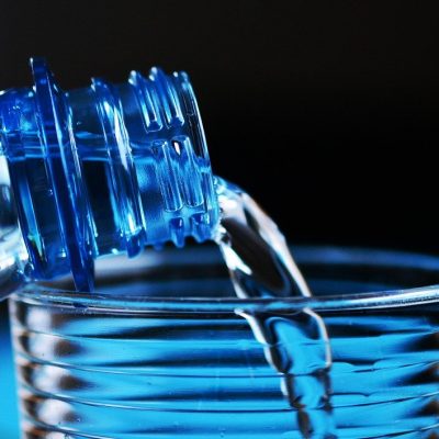 Voda za piće iz boce