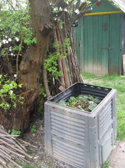 Sanduk za kompostiranje
