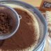 NEODOLJIVO SLATKO: Tiramisu u 10 lakih koraka (FOTORECEPT) 8. Zavrsno posipanje kakao prahom Tiramisu Završno posipanje kakao prahom po vrhu tiramisua
