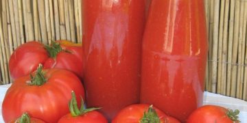 ZIMNICA: Ukuhavanje rajčice bez konzervansa Svjezi i ukuhani paradajz Foto dobarzivot.net e1409411597184 586x330 1 Svježa i ukuhana rajčica