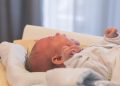 U Hrvatskoj umire više dojenčadi nego u većini zemalja EU, a županija s najvećom smrtnošću je Ličko-senjska child gd720f77f6 1920 Beba plače