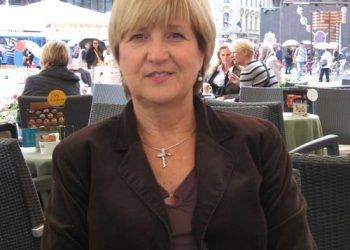 INTERVJU Ruža Tomašić: “Voljela bih da korumpirani političari razmisle o tome kakva ih Božja kazna čeka" ruza tomasic Ruža Tomašić