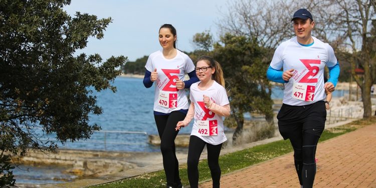 Polumaraton Plava Laguna Poreč, 2018. Family Run