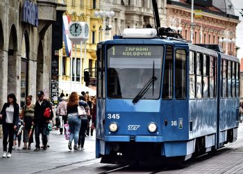 Demografska kriza i gospodarstvo (1): Tko će nam raditi, živjeti, igrati nogomet… u Hrvatskoj? zagreb 2582608 960 720 Zagreb