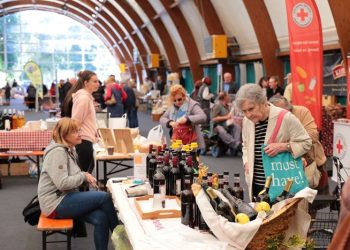 Dani hrane i tradicijskih proizvoda Grada Zagreba i Zagrebačke županije Dani hrane i tradicijskih proizvoda 2 21. Dani hrane i tradicijskih proizvoda Grada Zagreba i Zagrebačke županije u Boćarskom domu / Izvor: Zagreb.hr