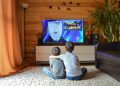 Previše vremena pred malim ekranima negativno utječe na razvoj mozga male djece television 5017870 1280 Djeca pred malim ekranom / Ilustrativna fotografija, izvor Pixabay.com