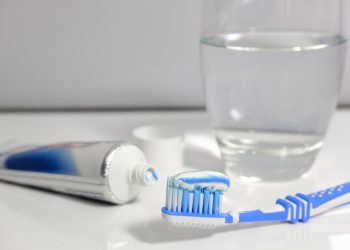 Otvorene javne konzultacije o EU protokolu procjene rizika od fluorida iz hrane i vode toothpaste 3067570 1280 Fluorid se dodaje nekim pastama za zube / Ilustrativna fotografija: Pixabay