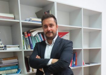 Doc. dr. sc. Erik Brezovec na Fakultetu hrvatskih studija / Snimio: Mladen Gerovac