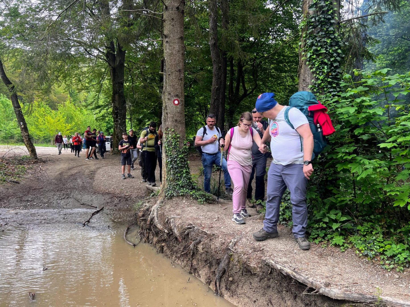 ŽELJKO BRDAL: Slijepi profesor povijesti i planinar i razbijač predrasuda prema osobama s invaliditetom Hrvoje i Helena Belecgrad Hrvoje i Helena, Belecgrad / Foto: osobna arhiva Željka Brdala